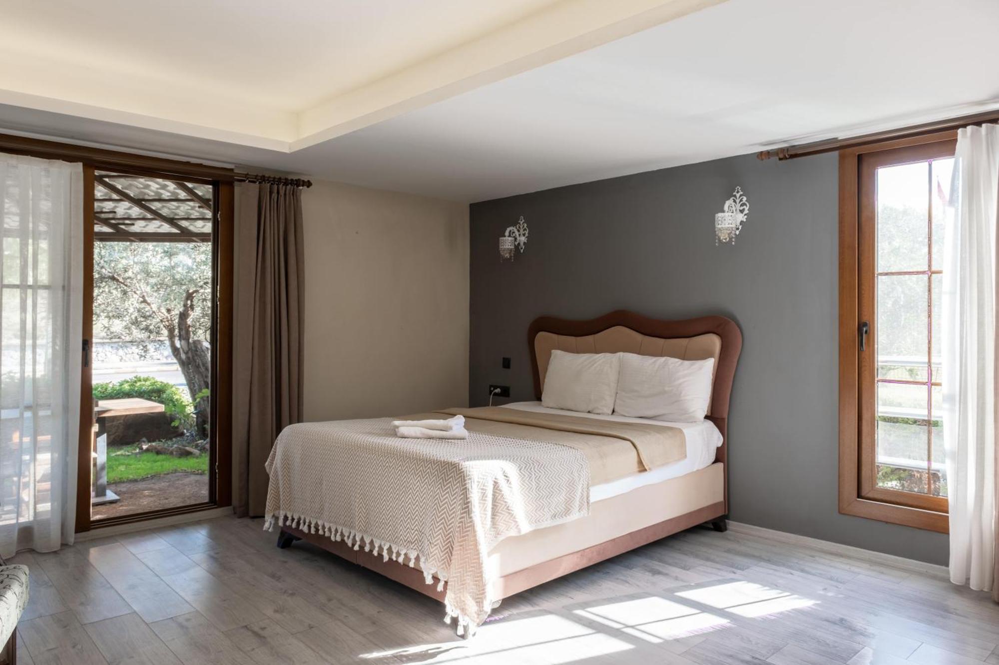 Espira By Antioch Hotel อูร์ลา ภายนอก รูปภาพ